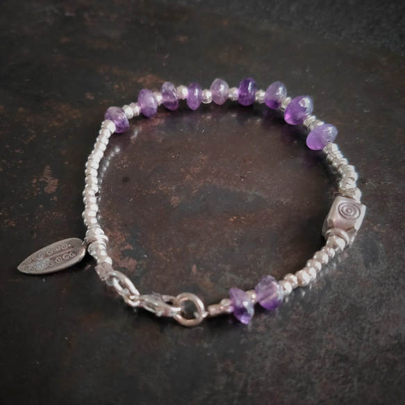 アメジスト　カレン族シルバー　スターリンシルバー　ブレスレット 2枚目の画像