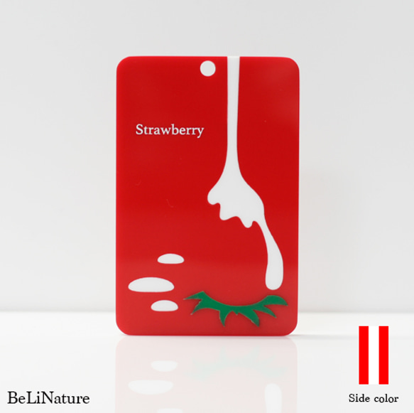 アクリル パスケース Strawberry 1 1枚目の画像