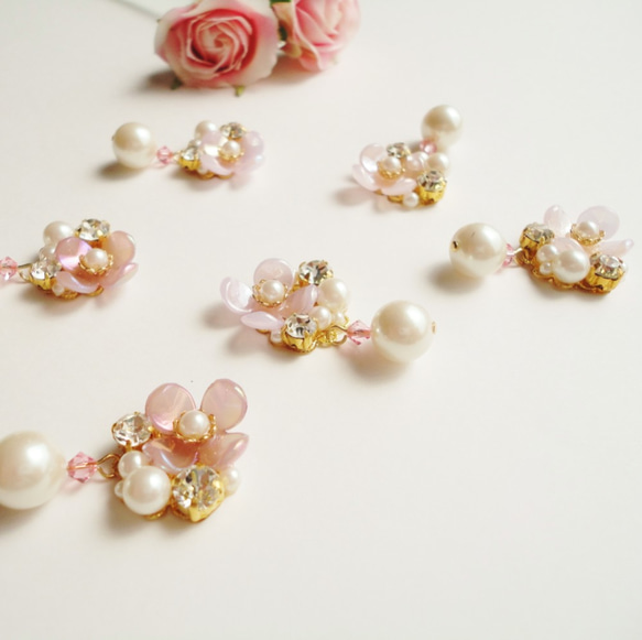 【再販】お花ビジューとパール　イヤリング/ピアス/花/フラワー/ビジュー/キラキラ/パール/フェミニン/ガーリー 7枚目の画像