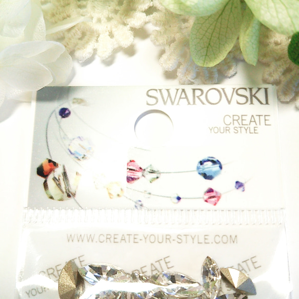 【SWAROVSKI】白ブーケ&パール Wホワイトフェザータッセルピアスイヤリング 送料無料 7枚目の画像