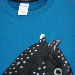 マレーバク幼少期・ウリ坊みたいな模様・メンズM〜Lサイズ（レディスL対応サイズ）ガラパゴスブルー・手描きTシャツ 2枚目の画像