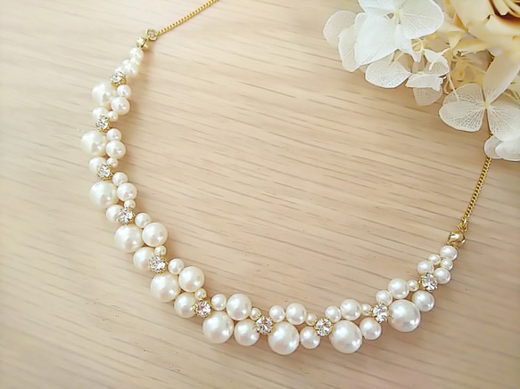 ♥華奢なサイズ感♥パールと贅沢にスワロフスキーを使用したチェーンネックレス 1枚目の画像