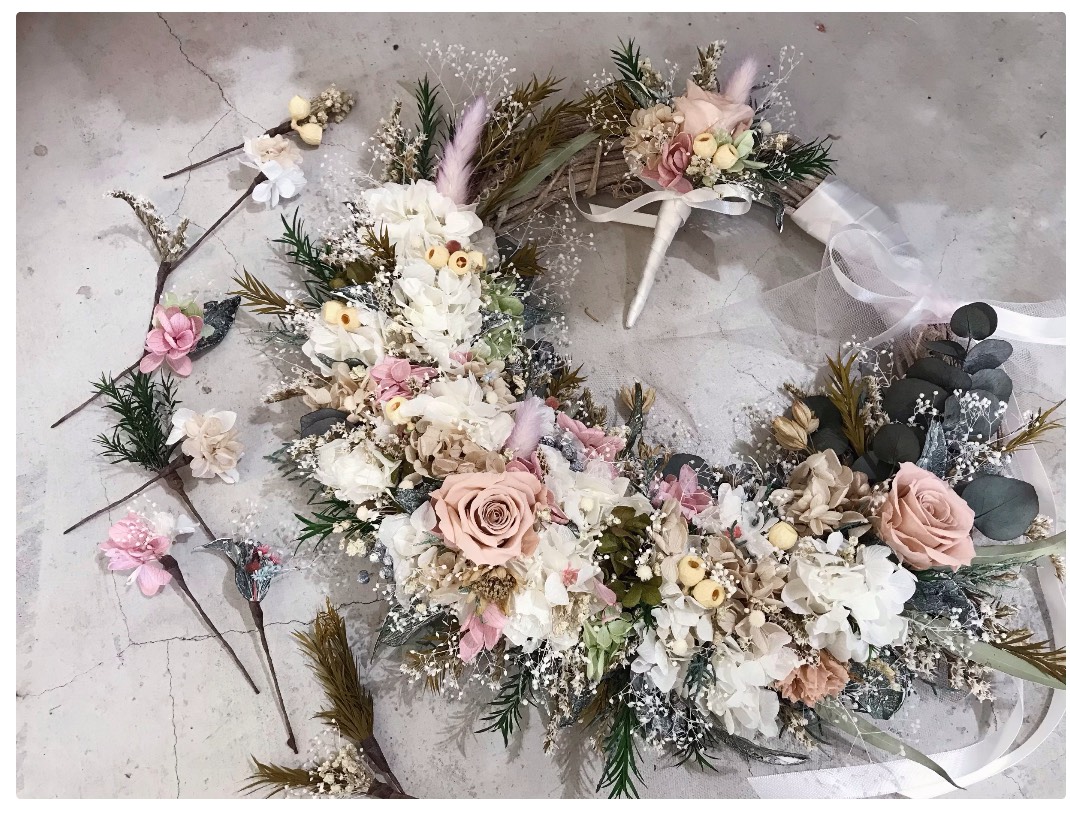 作品例ウェディング専門店ご両親様への贈呈用リースブーケオーダー承り