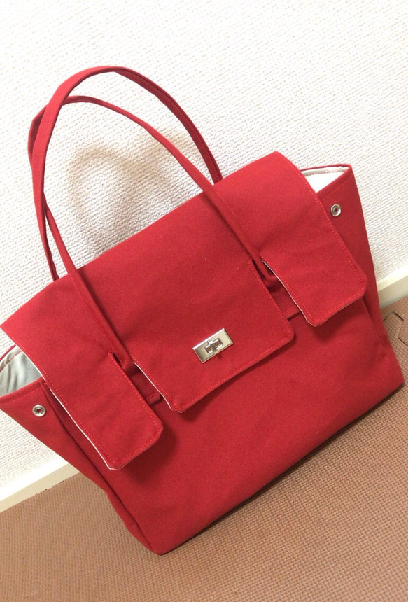 flap bag (red) 2枚目の画像