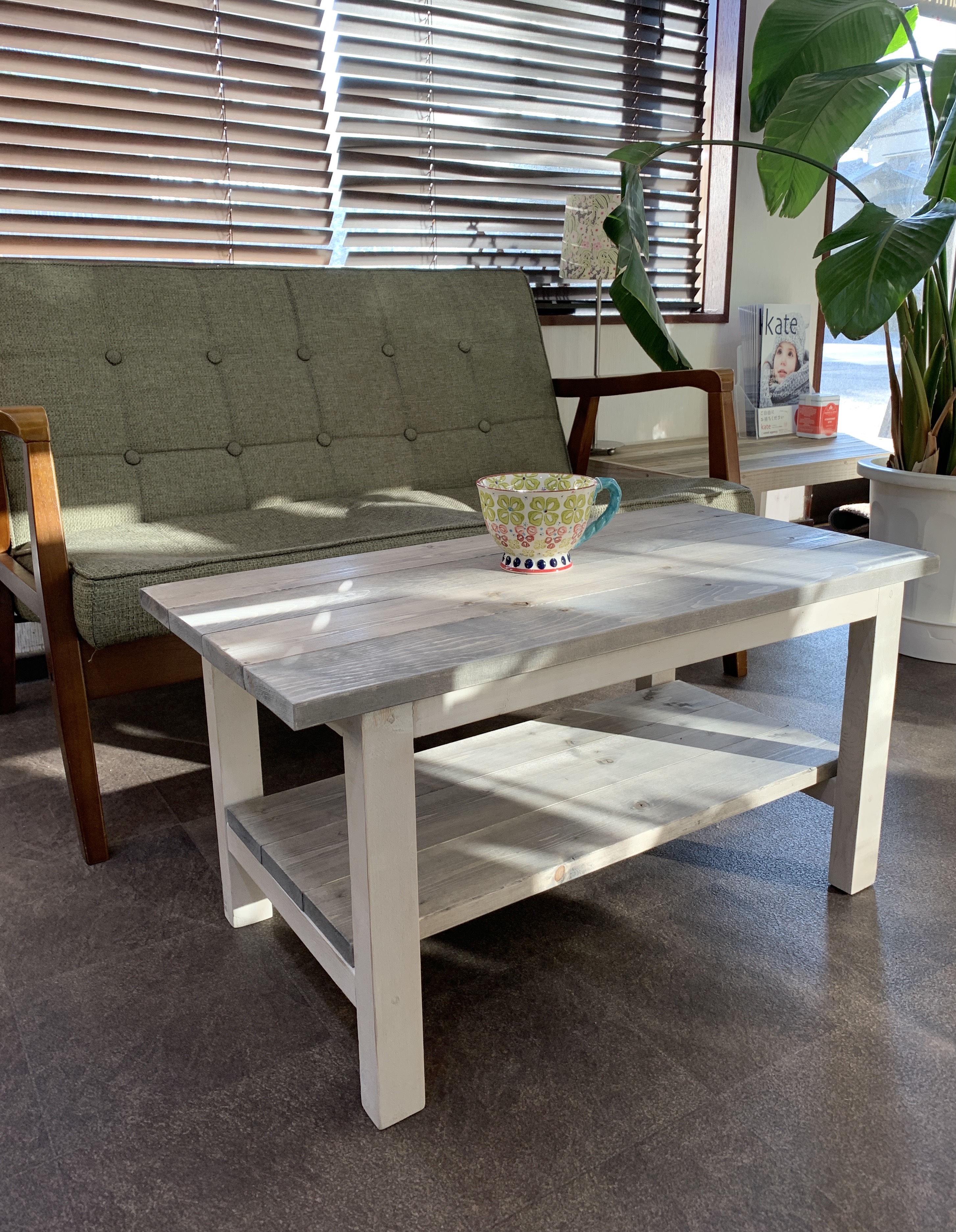 California style Cafe table カフェテーブル 古材風グレー