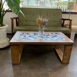 レトロなかわいさが魅力のランタンタイル コンソールテーブル ブルー系