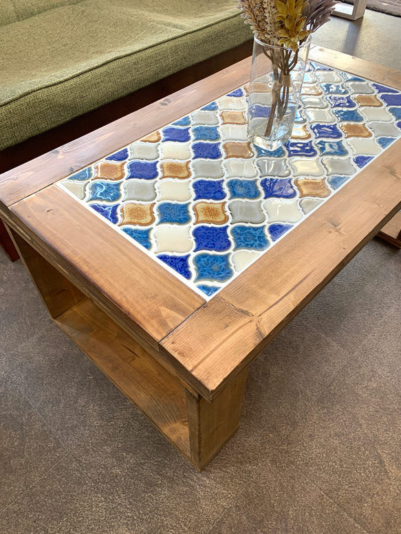 《感謝セール》レトロなかわいさが魅力のランタンタイル　カフェテーブル　ブルー系 