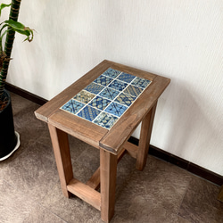 レトロ柄が魅力的！ノスタルジックで多国籍な文様が特徴のモザイクタイルテーブル003 3枚目の画像