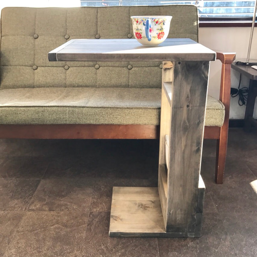 サイドテーブル ミニテーブル 下棚付き 古材 シャビー 【公式通販】