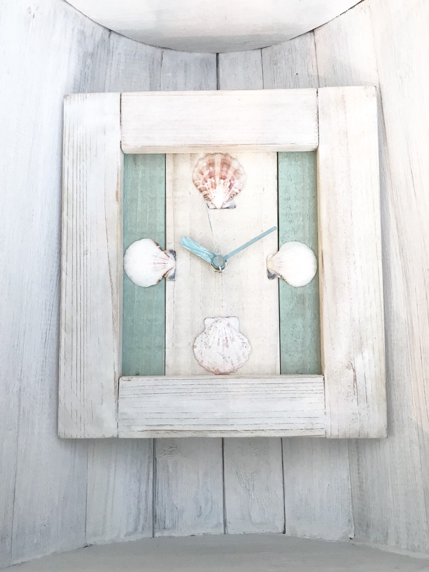 西海岸スタイル シェル掛け時計053 5,444円