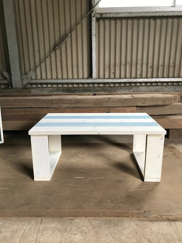 西海岸スタイル シャビーローカフェテーブル ホワイト&ブルー 4枚目の画像