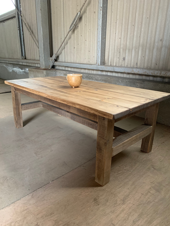 古材廃材を使ったカフェテーブル ローテーブル・リビングテーブル