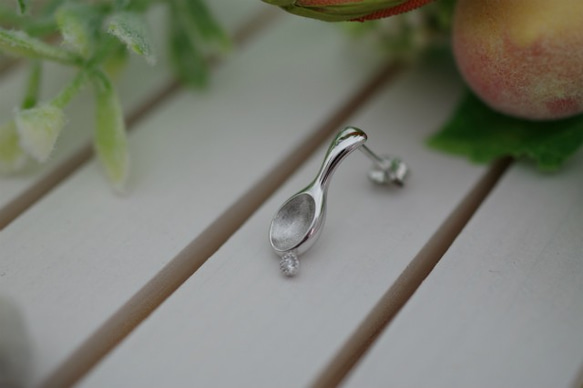 spoon pierced earrings 1枚目の画像