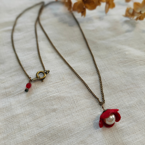 送料無料✤お値下げ中】paper flower おとめネックレス red ネックレス 