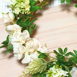 ❲送料無料❳　リース　白いお花たち 4枚目の画像