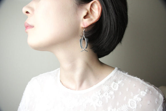 Collar Shaped Earrings Sterling Silverカーラーイアリング　シルバー 1枚目の画像