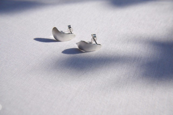 Landscape shaped sterling silver earrings 2枚目の画像