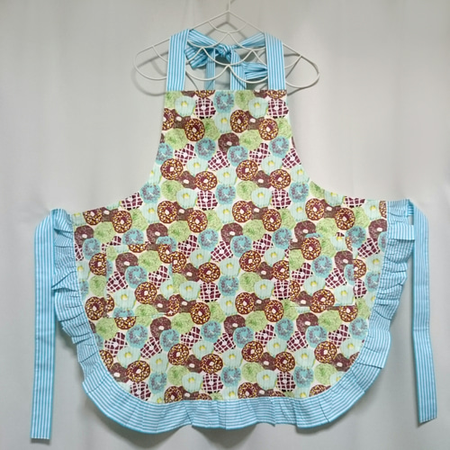 フリルのエプロン＊ドーナツ エプロン watamofu 通販 2973108｜Creema