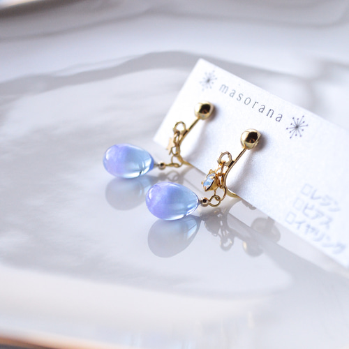 星の光の雫イヤリングorピアス-青×紫- イヤリング・ノンホールピアス