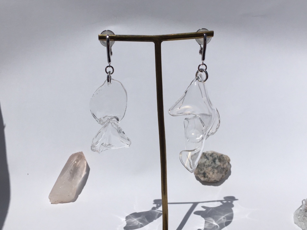 1 CLOUD  イヤリング or ピアス | Earrings or Clip on