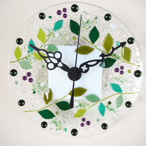 ミニチュア家具書斎⭐︎ガラス木箱時計付⭐︎壁掛け可 玄関にも♪【オーダー制作】ガラスのミニ壁掛け時計（新緑