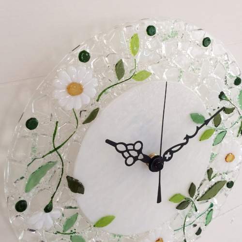 花モチーフの金属製壁掛け時計 Creema1番人気❣️【即納】壁掛け時計（マーガレット・ホワイト