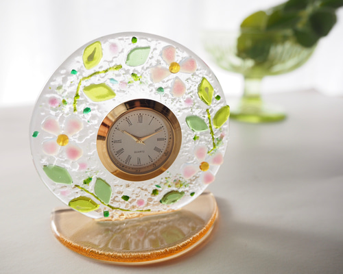 ちょこんと可愛い♪【オーダー制作】ミニ置き時計（リトルフラワー