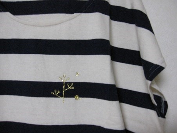 ☆☆SALE☆☆コットン１００％♪キュートボーダーシャツ（オフホワイト×ネイビー） 2枚目の画像