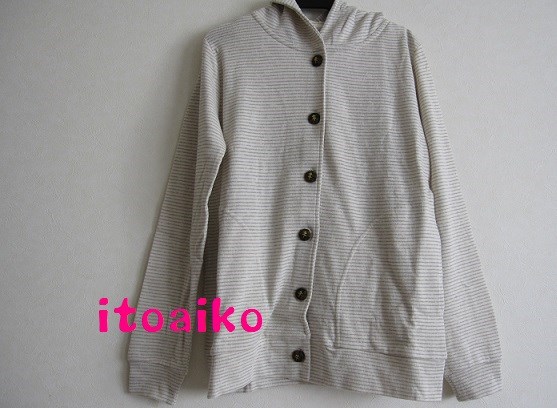 柔らかい着心地☆☆綿混ブルゾンパーカー♪（グレー×オフ）