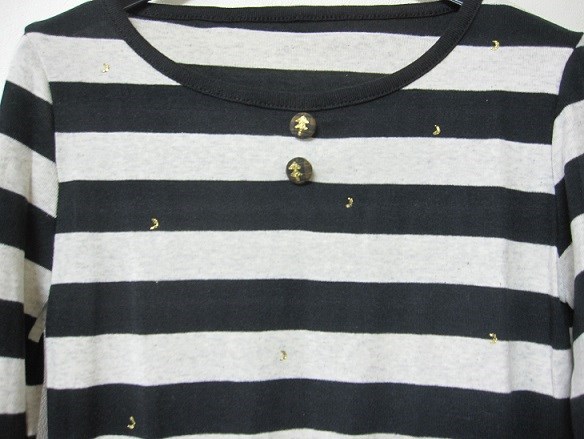 ボーダーに金色の三日月＆木☆☆コットンシャツ（クロ×オフ）