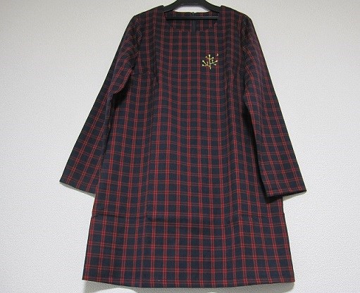 金色ラメの木と三日月☆☆チェック柄ワンピース♪（ボルドー×ネイビー）