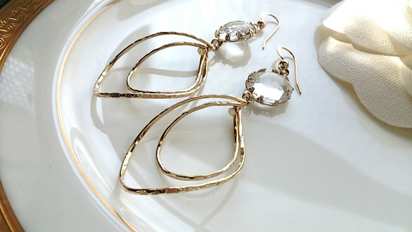 　【14KGF】** amarte jewellery. **フックピアス (Happy&Swaro) 2枚目の画像