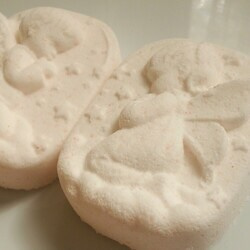 【薔薇月】ピンクソルトバスボム(炭酸入浴剤)2個入り 4枚目の画像