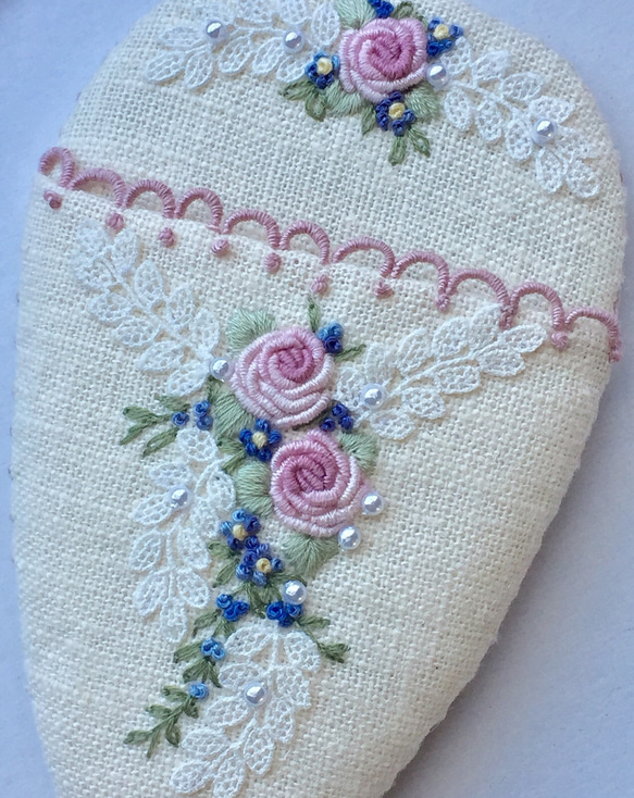 薔薇の刺繍のシザーケース 5枚目の画像