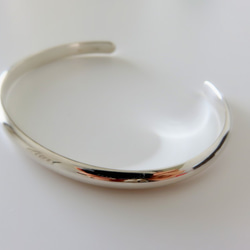 バングル　シンプルなシルバーバングル　ユニセックスデザイン　Silver925 Simple Bangle　 1枚目の画像