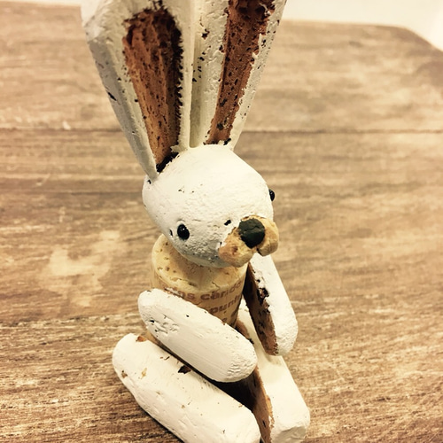 極上素心在銘 うさぎ根付 21g 東Y7-0924ア㉟ コルク人形 うさぎ