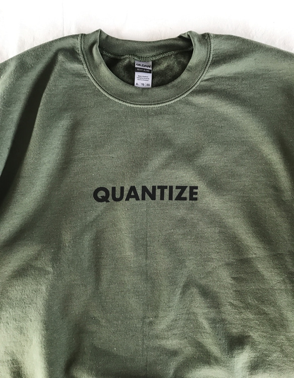 QUANTIZE徽標運動衫XL軍綠色（最後） 第2張的照片