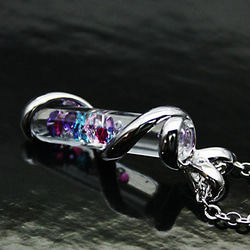 ツイストの華麗なBijou glass Silver Twister Pendant パープルレッド&アイスブルーカラー 5枚目の画像