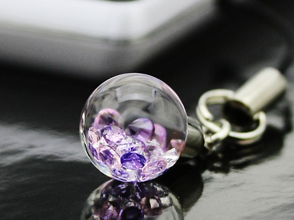 Bijou glass Ball 吊飾or耳機孔塞　紫玫瑰粉紅 第1張的照片