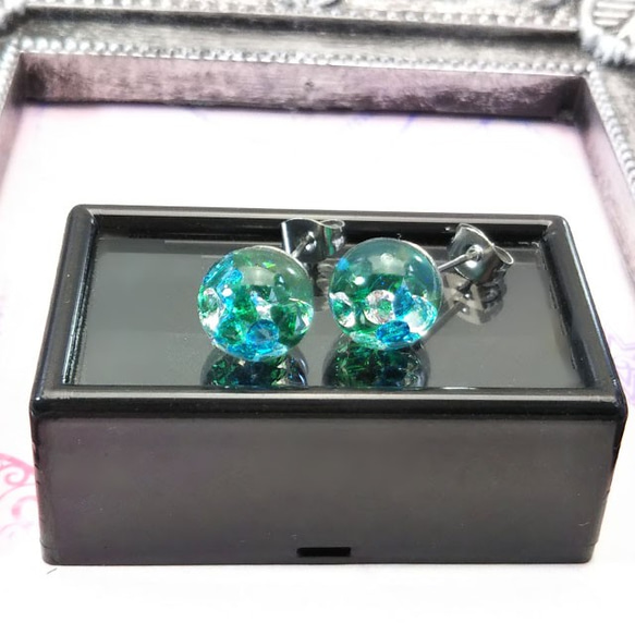 七彩寶石玻璃耳環，綠色，冰藍色，藍色[免費送貨] 第7張的照片