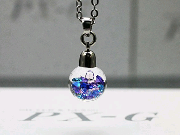 Bijou glass Ball Pendant ブルー・パープル・ピンク・アイスブルーカラー 1枚目の画像