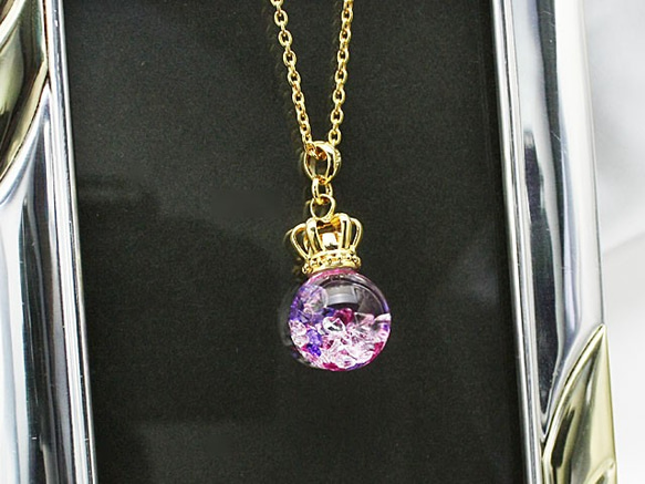 Bijou Glass Ball Gold Crown S Pendant パープルレッドストーンカラー 2枚目の画像