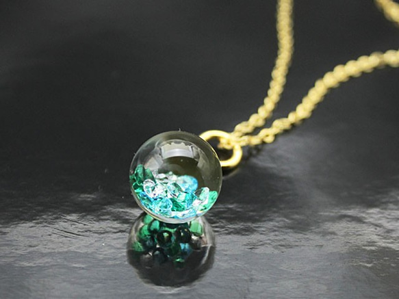 Bijou Glass Ball Pendant 綠冰藍色 第3張的照片