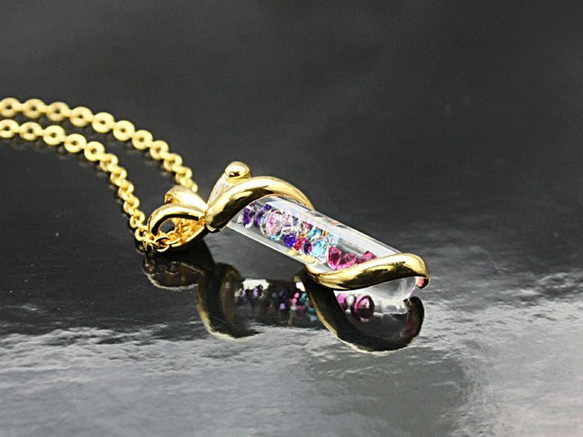 Bijou Glass Gold Twister Pendant 紫紅・冰藍色 第4張的照片