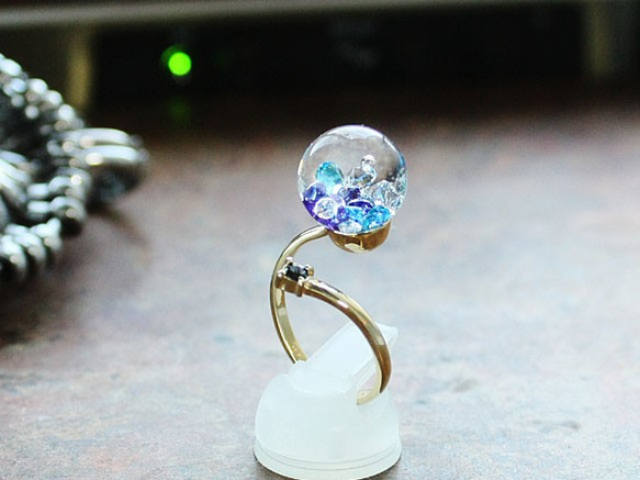 K18YG新作Bijou glass Ball Ring 3枚目の画像