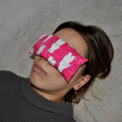 目の疲れに！　玄米ホットパック（カバー付き）フレンチブルドッグ　ピンク 3枚目の画像