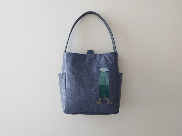 annco emboss leather onehandle bag (blue) 2枚目の画像