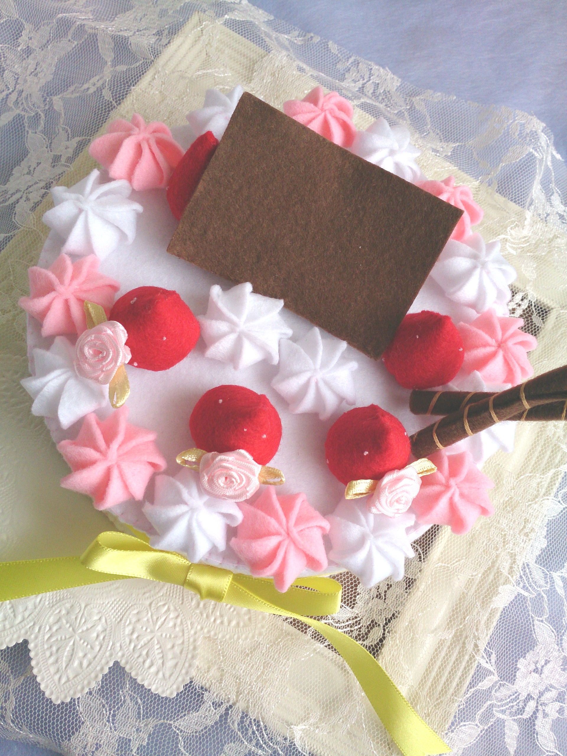 母の日ケーキ   誕生日ケーキ    フェルトのケーキ