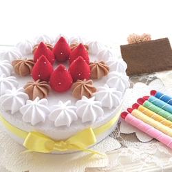 フェルトのシンプル二段ケーキ 二段ホールケーキ アニバーサリーケーキ