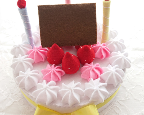 誕生日ケーキ フェルトのケーキ フェルトのままごと おもちゃ・人形